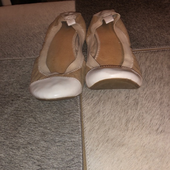 EUC old navy cap toe flats - Picture 3 of 4